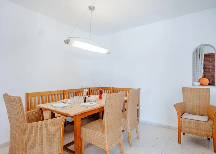 Vakantiehuis Pascal By Interhome *